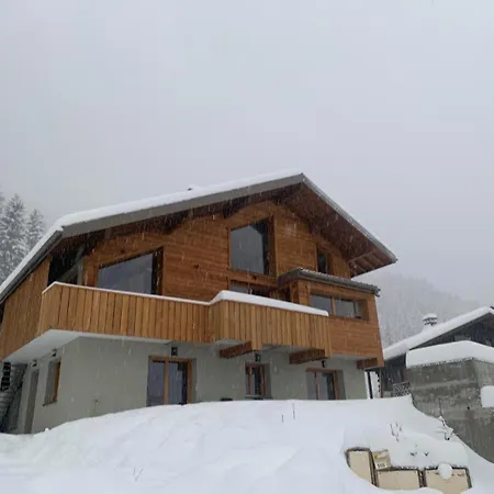 Cristal Ii Chalet *